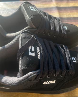 Scarpe GLOBE taglia 40 NUOVE