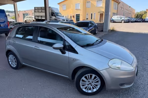 Fiat Grande Punto 1.3 MJT 90 CV 5 porte garantita