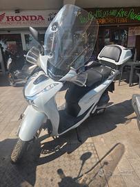 Honda SH 150 2021 EUROSCOOTER valuto permuta finan