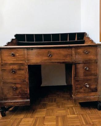 Scrittoio da segretario con ribaltina estraibile
