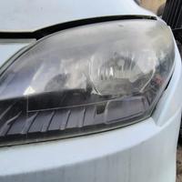 RENAULT MEGANE STATION WAGON 2012 - FARO ANTERIORE