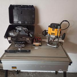 Elettrofresatrice DeWalt DW625E