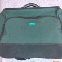 Porta Computer Verde e nero.