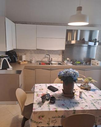 Cucina camera da letto