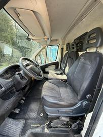 Peugeot boser