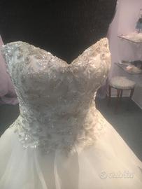 Abito da sposa da ATELIER - Meno di meta' prezzo