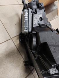 Proiettore destro AUDI A4 del 2015