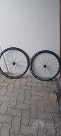ruote bici da corsa carbonio
