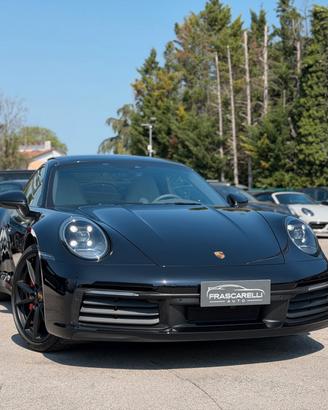 Porsche 911 Carrera 4S/tetto/scarico/led/pelle/ful