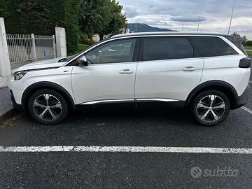 Peugeot 5008 diesel