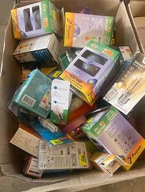 Stock 300 lampadine a 0.39 al pezzo
