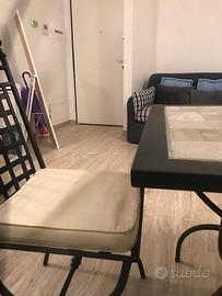 Via Ada Negri, bivano con terrazza e posto auto