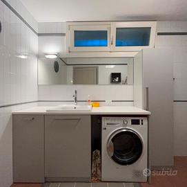 Mobile bagno lavanderia con lavella