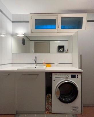 Mobile bagno lavanderia con lavella