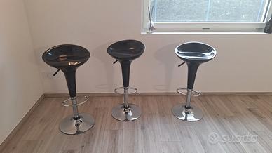 3 sgabelli cucina per isola neri con base cromata