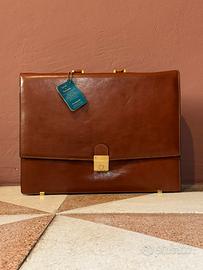 Borsa in pelle artigianale marca “I Santi”