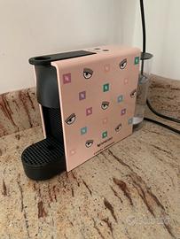 Macchina caffe nespresso chiara ferragni