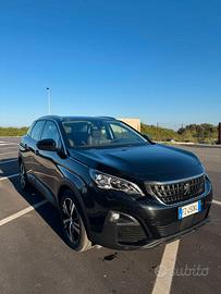 3008 BlueHDI EAT8 130cv Business Sport