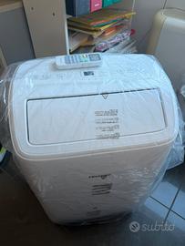 Condizionatore Portatile Hisense 12000 BTU APC12QC