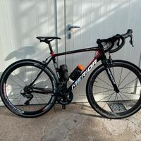 Bici da strada carbonio