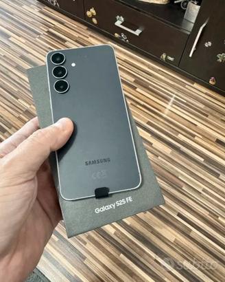 Samsung s25FE nero da 256gb da attivare
