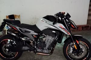 Ktm 790 DUKE - The scalpel