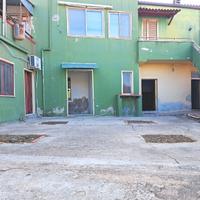 Appartamento piano terra con cortile