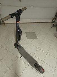 monopattino segway ninebot es2 doppia batteria 