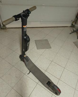 monopattino segway ninebot es2 doppia batteria 