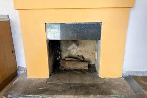 CASA INDIPENDENTE A SAN MARTINO VALLE CAUDINA