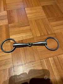 Imboccatura cavallo filetto spezzato, 14,5 cm