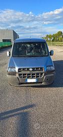 Fiat Doblo 2004 1.6 Family 7 posti GPL