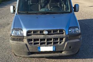 Fiat Doblo 2004 1.6 Family 7 posti GPL