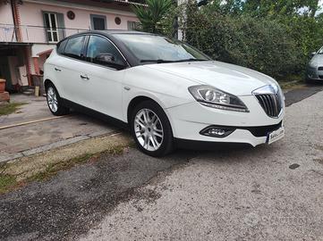 Lancia Delta 1.6 MJT 120CV PLATINO EURO5