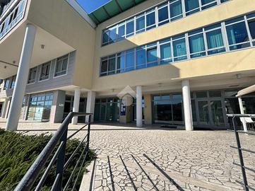 UFFICIO A SPOLTORE