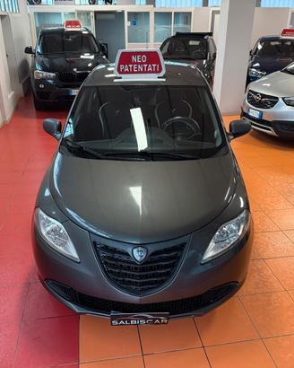 Lancia Ypsilon 1.2 69 CV 5 porte Gold