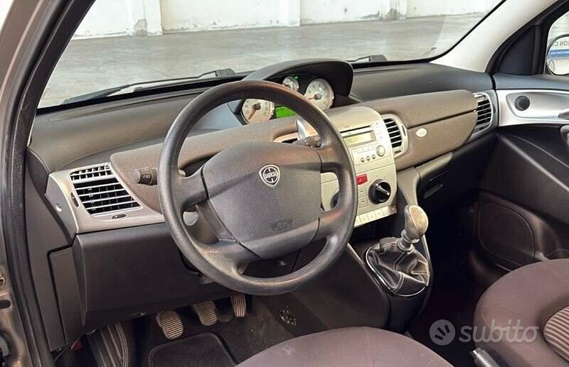 Lancia Ypsilon 2009 photo 3