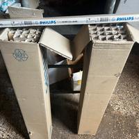 Lampade al neon 30 watt introvabili