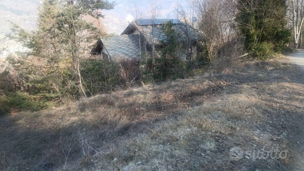 Terreno di 1270 m² a Gressan - Vista 5