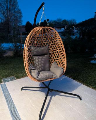 Sedia a dondolo nuova