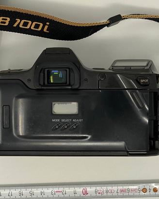 MINOLTA 8700i + obiettivo 35-105 + zoom 100-400