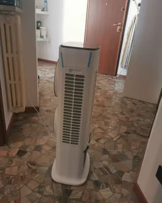 Ventilatore con ghiaccio e serbatoio acqua
