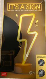 Lampada legami fulmine