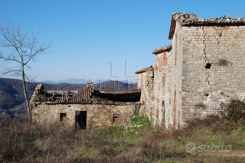 Rustico / Casale di 1150 m² con più di 5 locali a - Vista 5
