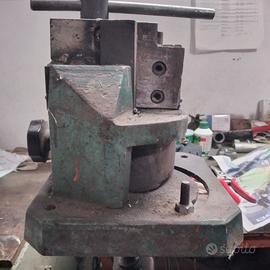 PIEGATRICE MANUALE PER METALLI