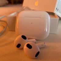 Apple AirPods 3rd generation with lightningChargin