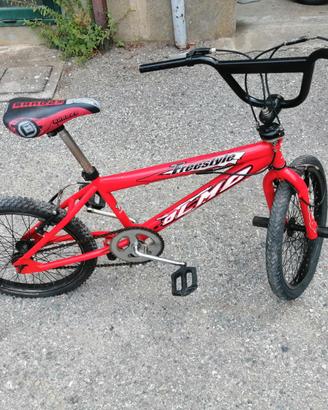 bicicletta MBM  BMX  "freestyle" per ragazze/i