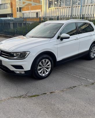 Volkswagen Tiguan 1.6 TDI full optional garanzia