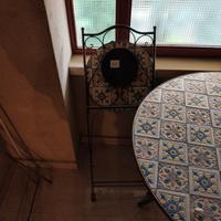 tavolino con 4 sedie struttura in ferro 