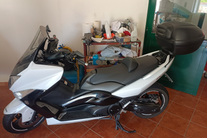 Tmax 500 2011